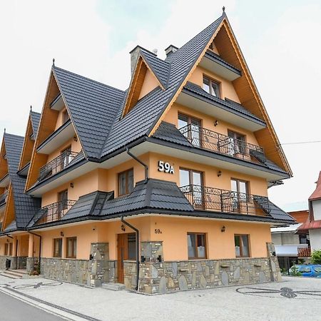 Pod Tatrami 2 - Swietna Lokalizacja, Obok Przystanku Ski Busa Oraz Restauracji, Duzy Parking Бялка Татранска Екстериор снимка